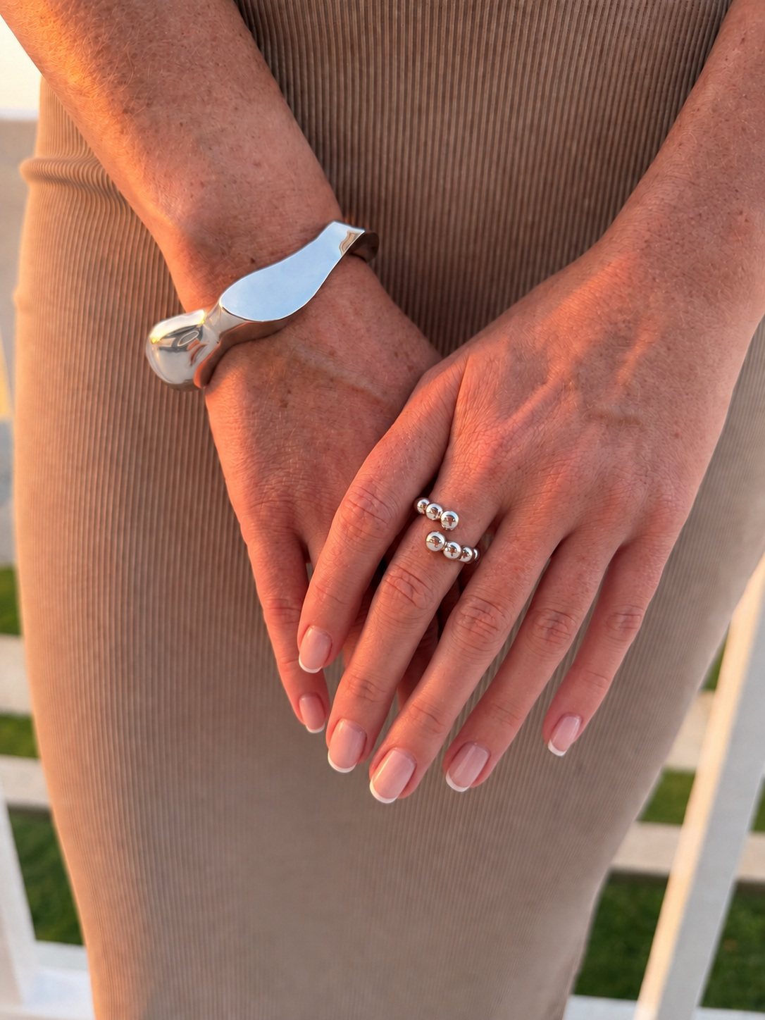 THE FLUID CUFF